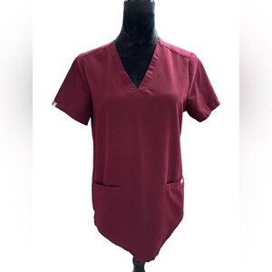 Women’s Fig Scrub Set of top+ pants Burgundy Size Top Small/ bottom M